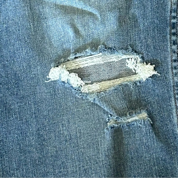 J. Crew High Rise Classic Vintage Jeans ๐ - Picture 7 of 8